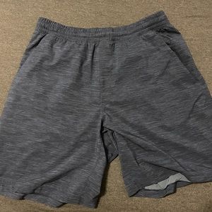 Mens lulu lemon athletic shorts